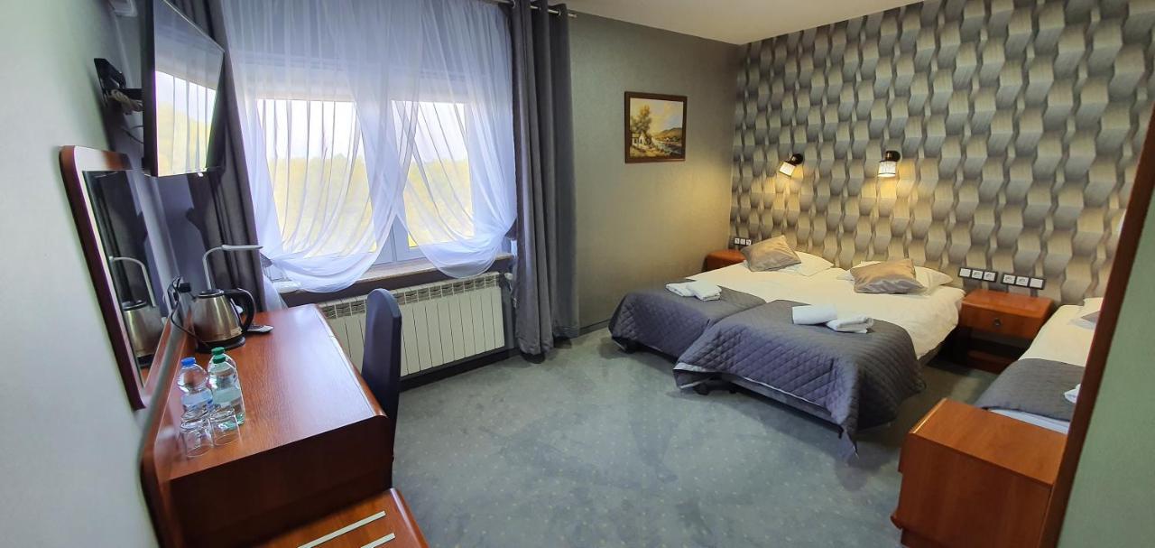 Jozefow na Wisla Hotel Bursztynowy מראה חיצוני תמונה