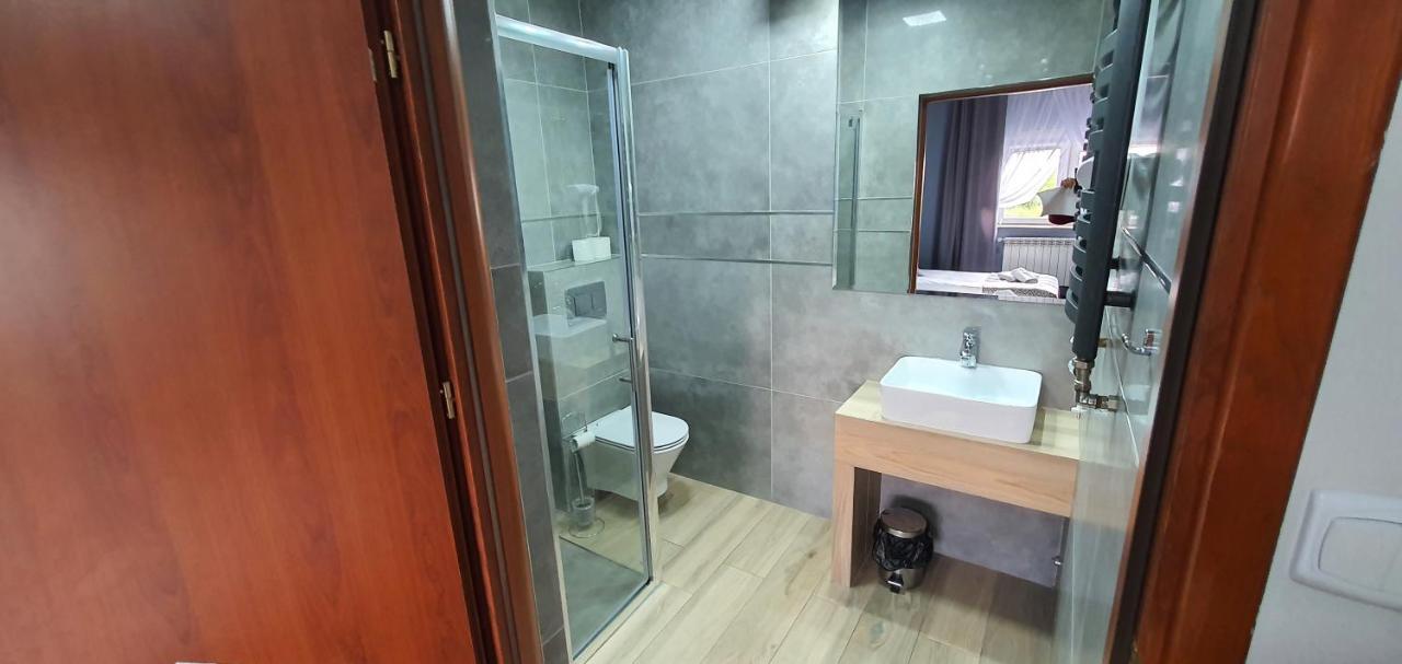 Jozefow na Wisla Hotel Bursztynowy מראה חיצוני תמונה