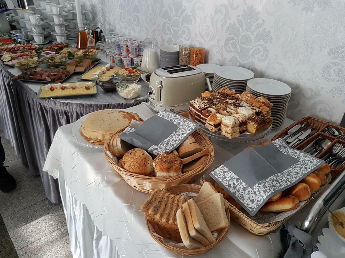 Jozefow na Wisla Hotel Bursztynowy מראה חיצוני תמונה