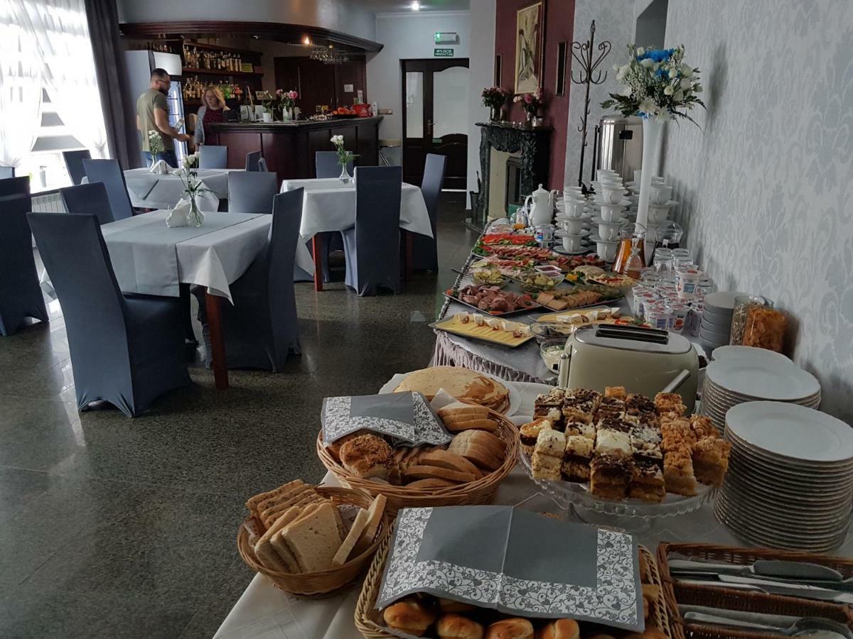 Jozefow na Wisla Hotel Bursztynowy מראה חיצוני תמונה